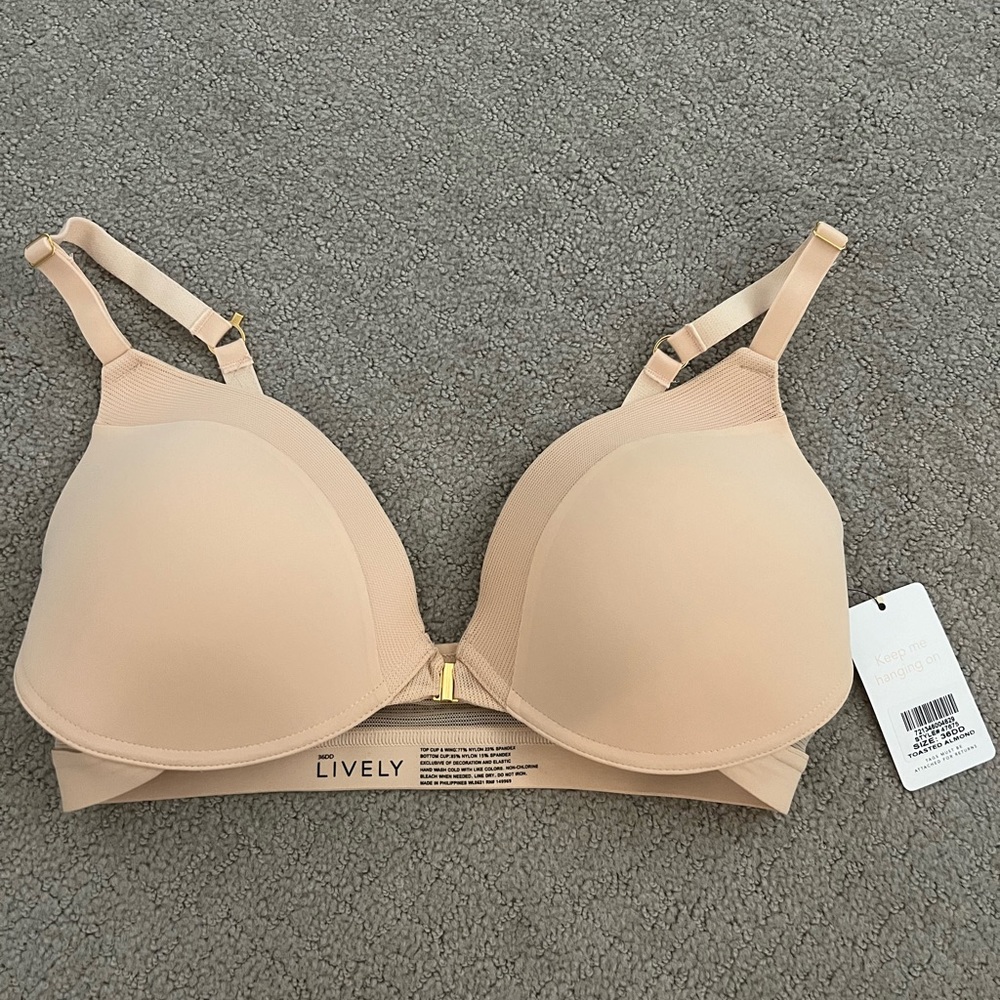 LIVELY Front Close No-Wire Bra